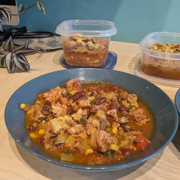 Chili végétalien au tofu